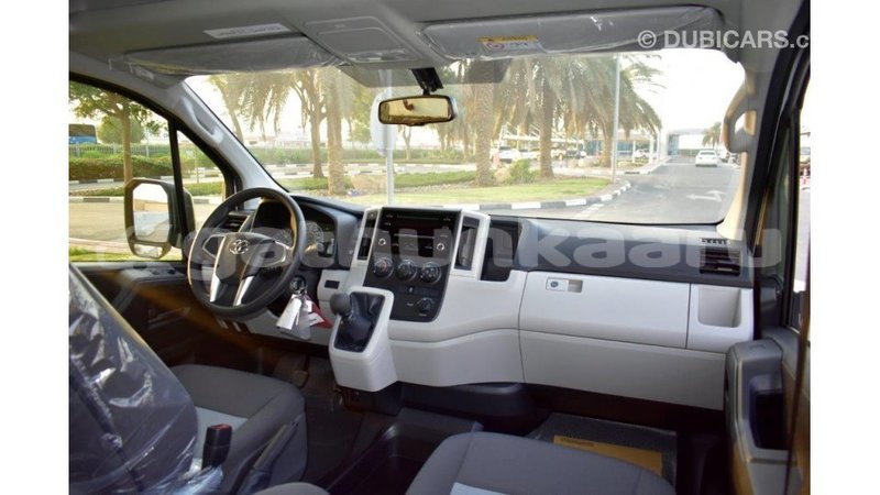 Big with watermark toyota hiace baa import dubai 1697