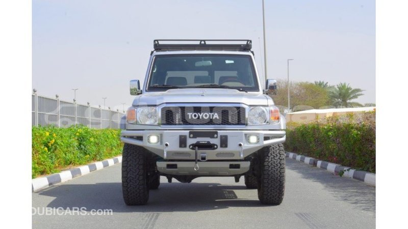 Big with watermark toyota land cruiser baa import dubai 1698