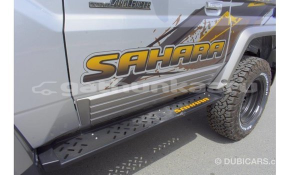 Buy Import Toyota Land Cruiser Other Car in Import - Dubai in Baa Buy Import Toyota Land Cruiser Other Car in Import - Dubai in Baa