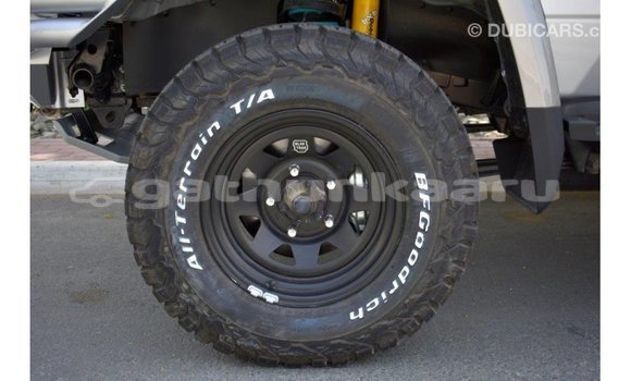 Buy Import Toyota Land Cruiser Other Car in Import - Dubai in Baa Buy Import Toyota Land Cruiser Other Car in Import - Dubai in Baa