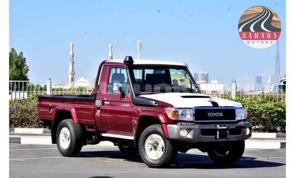 Buy Import Toyota Land Cruiser Red Car in Import - Dubai in Baa Buy Import Toyota Land Cruiser Red Car in Import - Dubai in Baa