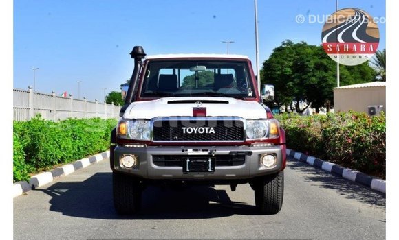 Buy Import Toyota Land Cruiser Red Car in Import - Dubai in Baa Buy Import Toyota Land Cruiser Red Car in Import - Dubai in Baa