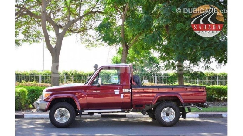 Big with watermark toyota land cruiser baa import dubai 1703