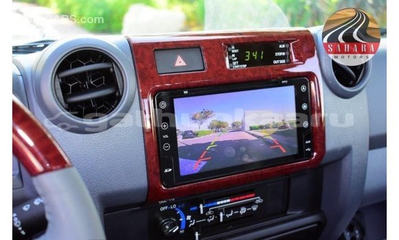 Buy Import Toyota Land Cruiser Red Car in Import - Dubai in Baa Buy Import Toyota Land Cruiser Red Car in Import - Dubai in Baa