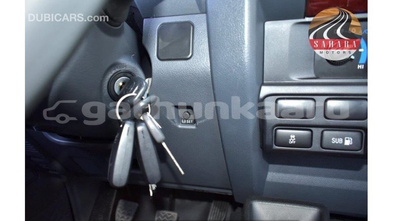 Big with watermark toyota land cruiser baa import dubai 1703
