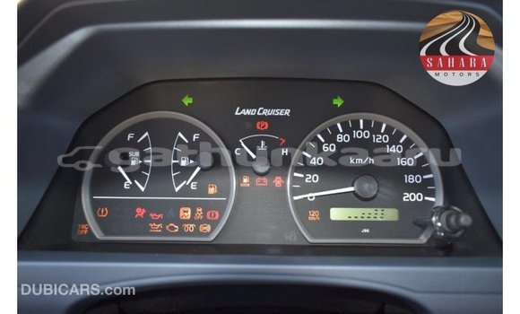 Buy Import Toyota Land Cruiser Red Car in Import - Dubai in Baa Buy Import Toyota Land Cruiser Red Car in Import - Dubai in Baa