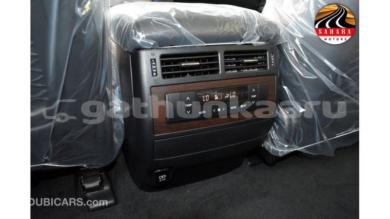 Big with watermark toyota land cruiser baa import dubai 1704