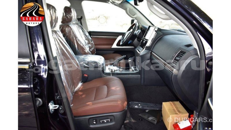 Big with watermark toyota land cruiser baa import dubai 1704