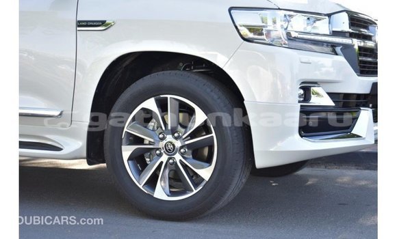 Buy Import Toyota Land Cruiser White Car in Import - Dubai in Baa Buy Import Toyota Land Cruiser White Car in Import - Dubai in Baa
