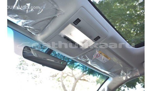 Buy Import Toyota Land Cruiser White Car in Import - Dubai in Baa Buy Import Toyota Land Cruiser White Car in Import - Dubai in Baa