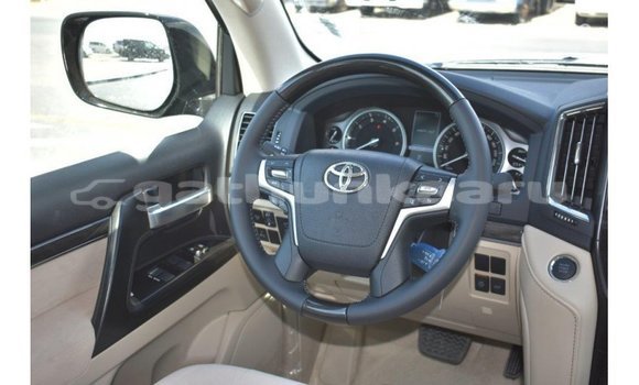 Buy Import Toyota Land Cruiser Black Car in Import - Dubai in Baa Buy Import Toyota Land Cruiser Black Car in Import - Dubai in Baa