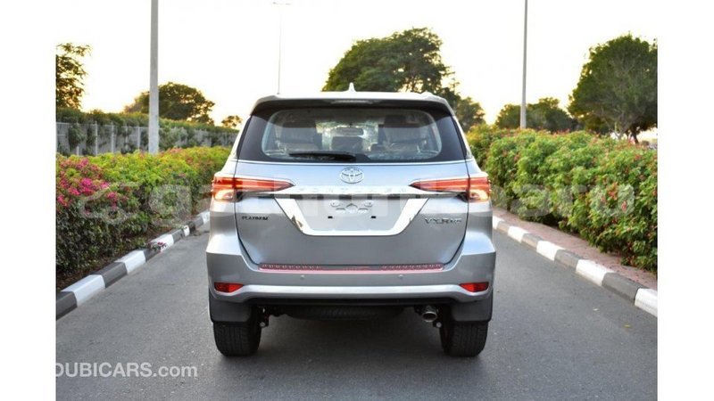 Big with watermark toyota fortuner baa import dubai 1711