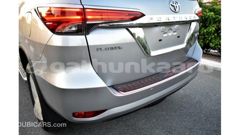 Big with watermark toyota fortuner baa import dubai 1711