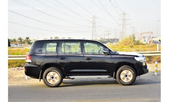 Buy Import Toyota Land Cruiser Black Car in Import - Dubai in Baa Buy Import Toyota Land Cruiser Black Car in Import - Dubai in Baa