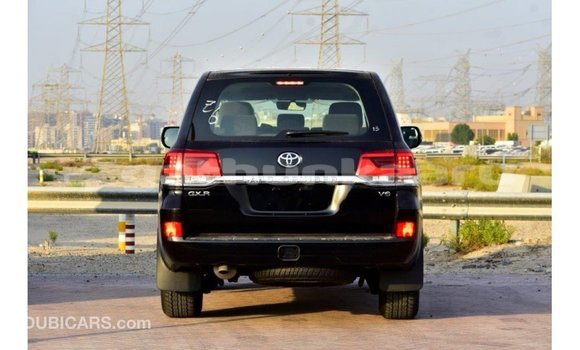 Buy Import Toyota Land Cruiser Black Car in Import - Dubai in Baa Buy Import Toyota Land Cruiser Black Car in Import - Dubai in Baa