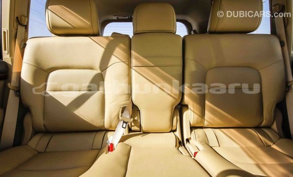 Buy Import Toyota Land Cruiser White Car in Import - Dubai in Baa Buy Import Toyota Land Cruiser White Car in Import - Dubai in Baa