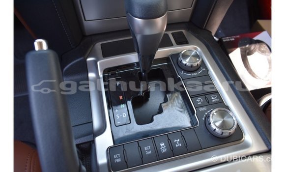 Buy Import Toyota Land Cruiser White Car in Import - Dubai in Baa Buy Import Toyota Land Cruiser White Car in Import - Dubai in Baa