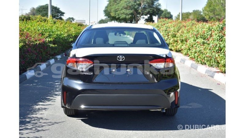 Big with watermark toyota corolla baa import dubai 1718