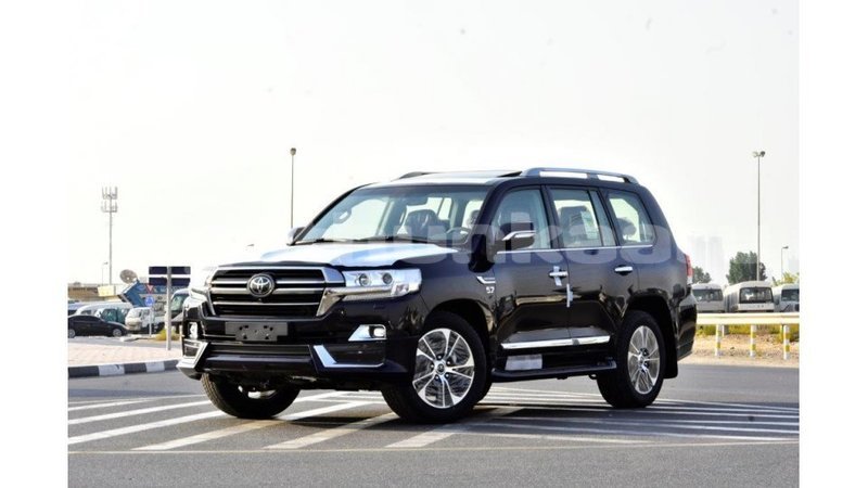 Big with watermark toyota land cruiser baa import dubai 1722