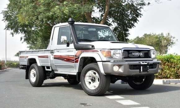 Buy Import Toyota Land Cruiser Other Car in Import - Dubai in Baa Buy Import Toyota Land Cruiser Other Car in Import - Dubai in Baa