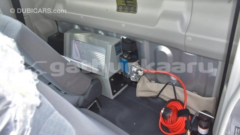 Big with watermark toyota land cruiser baa import dubai 1730