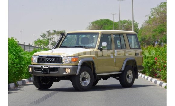 Buy Import Toyota Land Cruiser Beige Car in Import - Dubai in Baa Buy Import Toyota Land Cruiser Beige Car in Import - Dubai in Baa