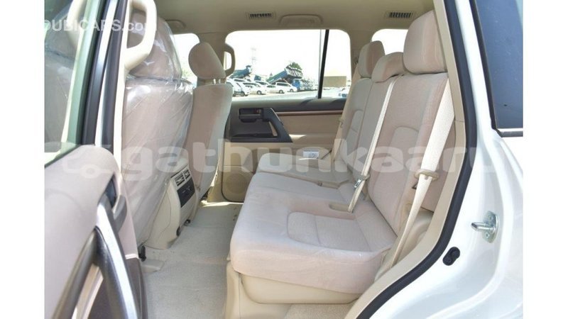 Big with watermark toyota land cruiser baa import dubai 1732