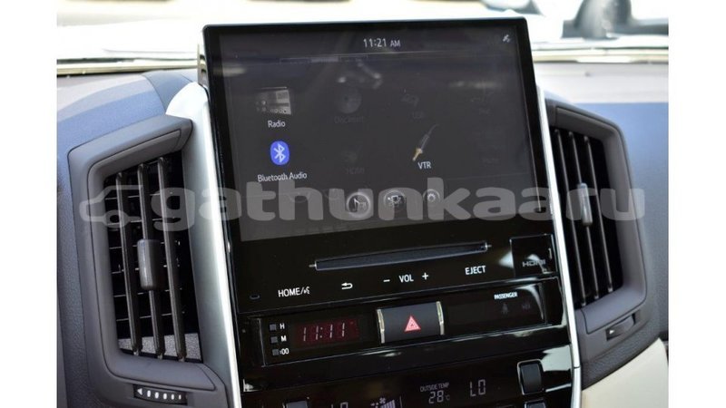Big with watermark toyota land cruiser baa import dubai 1732