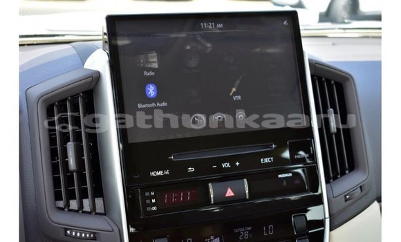 Buy Import Toyota Land Cruiser White Car in Import - Dubai in Baa Buy Import Toyota Land Cruiser White Car in Import - Dubai in Baa