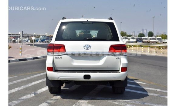 Buy Import Toyota Land Cruiser White Car in Import - Dubai in Baa Buy Import Toyota Land Cruiser White Car in Import - Dubai in Baa