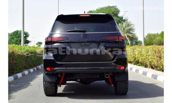 Buy Import Toyota Fortuner Black Car in Import - Dubai in Baa Buy Import Toyota Fortuner Black Car in Import - Dubai in Baa