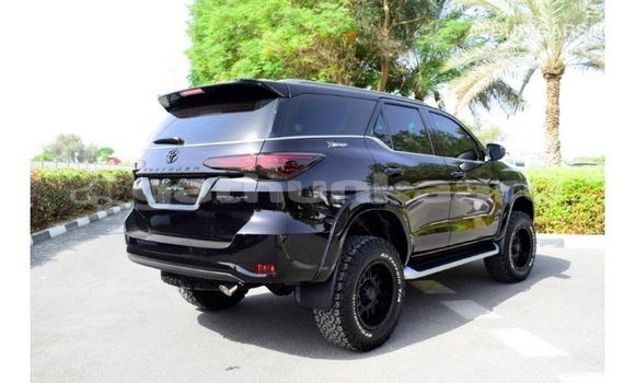 Buy Import Toyota Fortuner Black Car in Import - Dubai in Baa Buy Import Toyota Fortuner Black Car in Import - Dubai in Baa