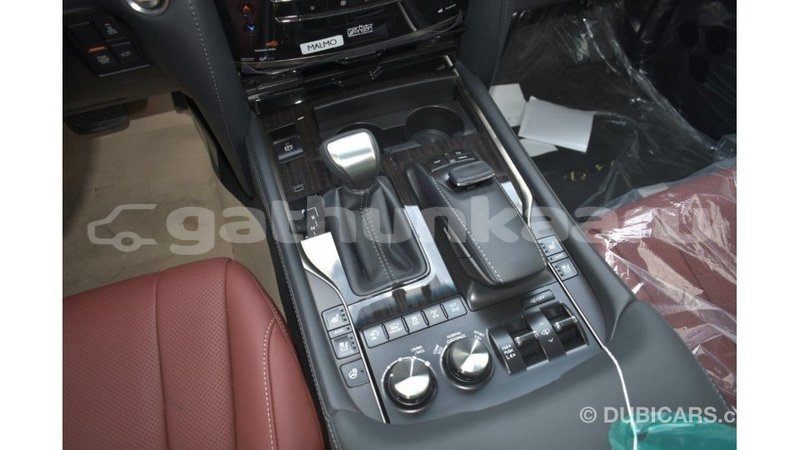 Big with watermark lexus lx baa import dubai 1736