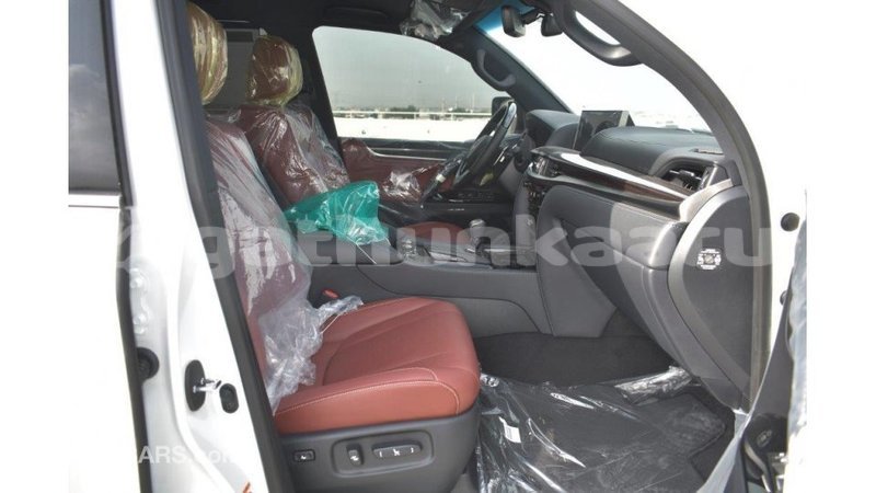 Big with watermark lexus lx baa import dubai 1736