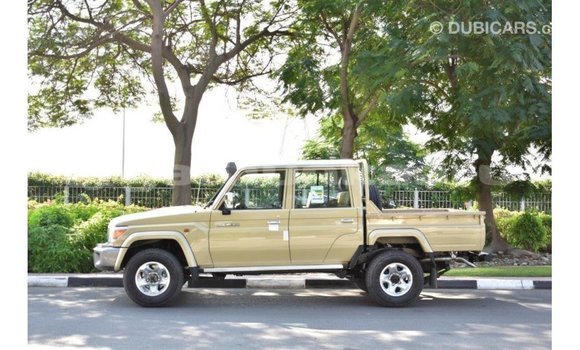 Buy Import Toyota Land Cruiser Beige Car in Import - Dubai in Baa Buy Import Toyota Land Cruiser Beige Car in Import - Dubai in Baa