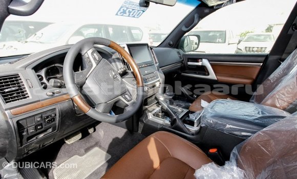 Buy Import Toyota Land Cruiser Black Car in Import - Dubai in Baa Buy Import Toyota Land Cruiser Black Car in Import - Dubai in Baa
