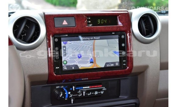 Buy Import Toyota Land Cruiser Beige Car in Import - Dubai in Baa Buy Import Toyota Land Cruiser Beige Car in Import - Dubai in Baa