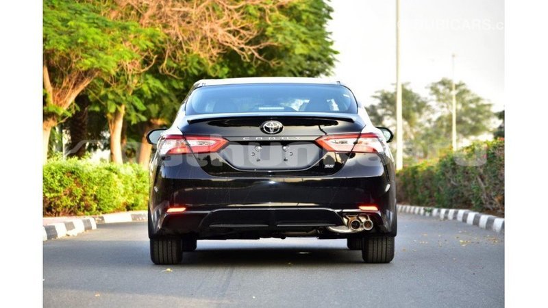Big with watermark toyota camry baa import dubai 1739