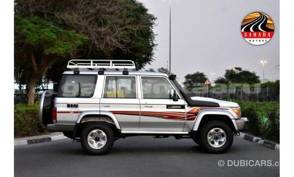 Buy Import Toyota Land Cruiser Other Car in Import - Dubai in Baa Buy Import Toyota Land Cruiser Other Car in Import - Dubai in Baa