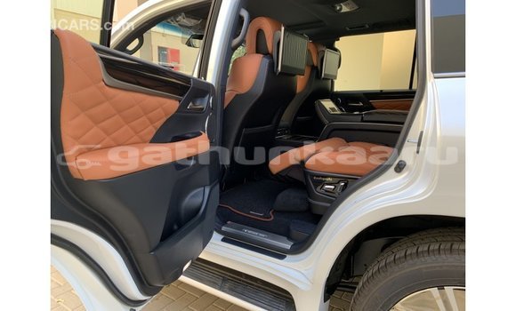 Buy Import Lexus LX White Car in Import - Dubai in Baa Buy Import Lexus LX White Car in Import - Dubai in Baa