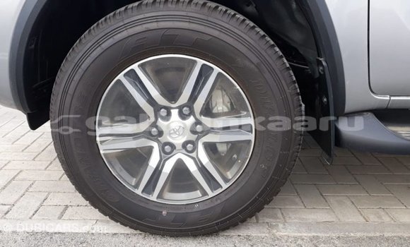 Buy Import Toyota Fortuner Other Car in Import - Dubai in Baa Buy Import Toyota Fortuner Other Car in Import - Dubai in Baa