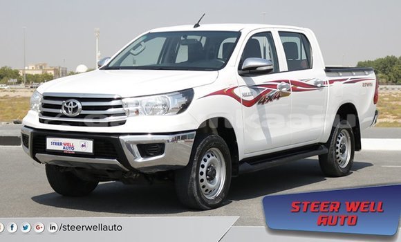 Buy Import Toyota Hilux White Car in Import - Dubai in Baa Buy Import Toyota Hilux White Car in Import - Dubai in Baa