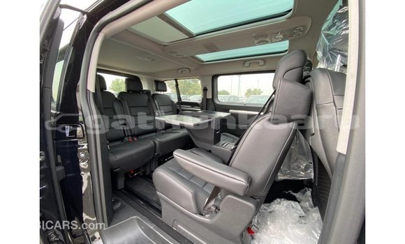 Buy Import Peugeot Traveller Black Car in Import - Dubai in Baa Buy Import Peugeot Traveller Black Car in Import - Dubai in Baa