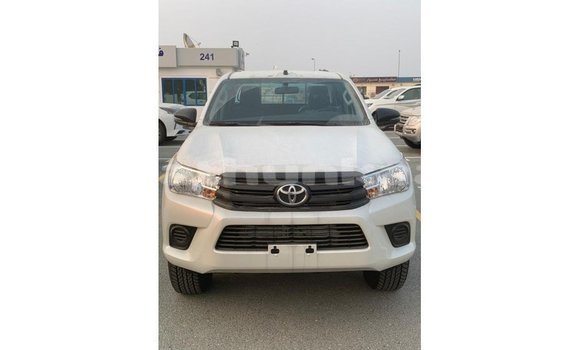Buy Import Toyota Hilux White Car in Import - Dubai in Baa Buy Import Toyota Hilux White Car in Import - Dubai in Baa