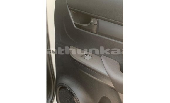 Buy Import Toyota Hilux White Car in Import - Dubai in Baa Buy Import Toyota Hilux White Car in Import - Dubai in Baa