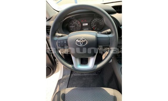 Buy Import Toyota Hilux White Car in Import - Dubai in Baa Buy Import Toyota Hilux White Car in Import - Dubai in Baa
