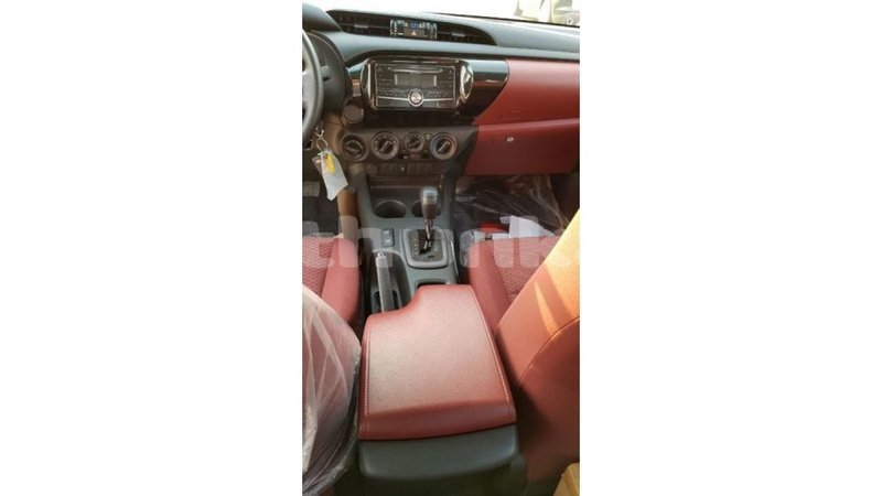 Big with watermark toyota hilux baa import dubai 1772