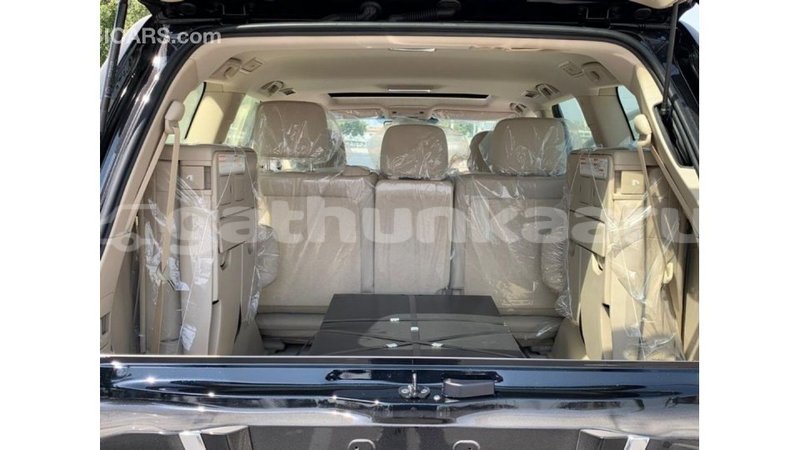 Big with watermark toyota land cruiser baa import dubai 1774