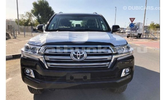 Buy Import Toyota Land Cruiser Black Car in Import - Dubai in Baa Buy Import Toyota Land Cruiser Black Car in Import - Dubai in Baa