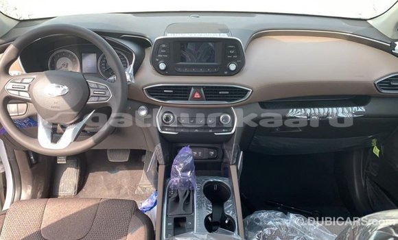 Buy Import Hyundai Santa Fe White Car in Import - Dubai in Baa Buy Import Hyundai Santa Fe White Car in Import - Dubai in Baa